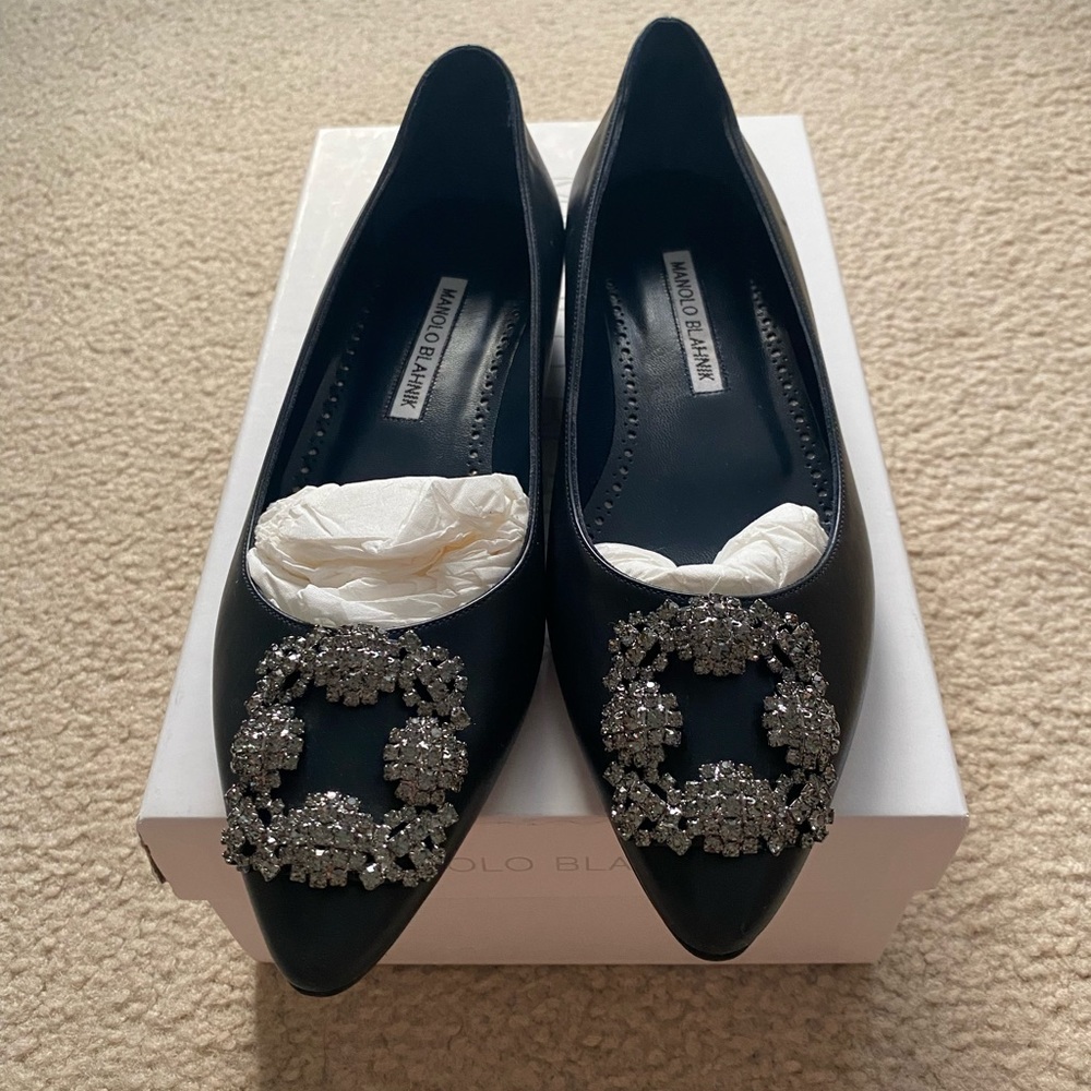 Manolo Blahnik Hangisi flat Navy blue leather size 37